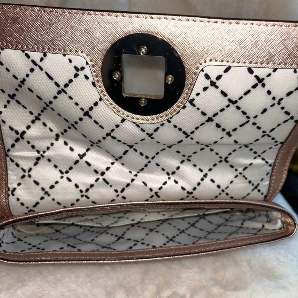 Kate Spade Elegant Metallic Leather Clutch - EUC - Picture 5 of 13